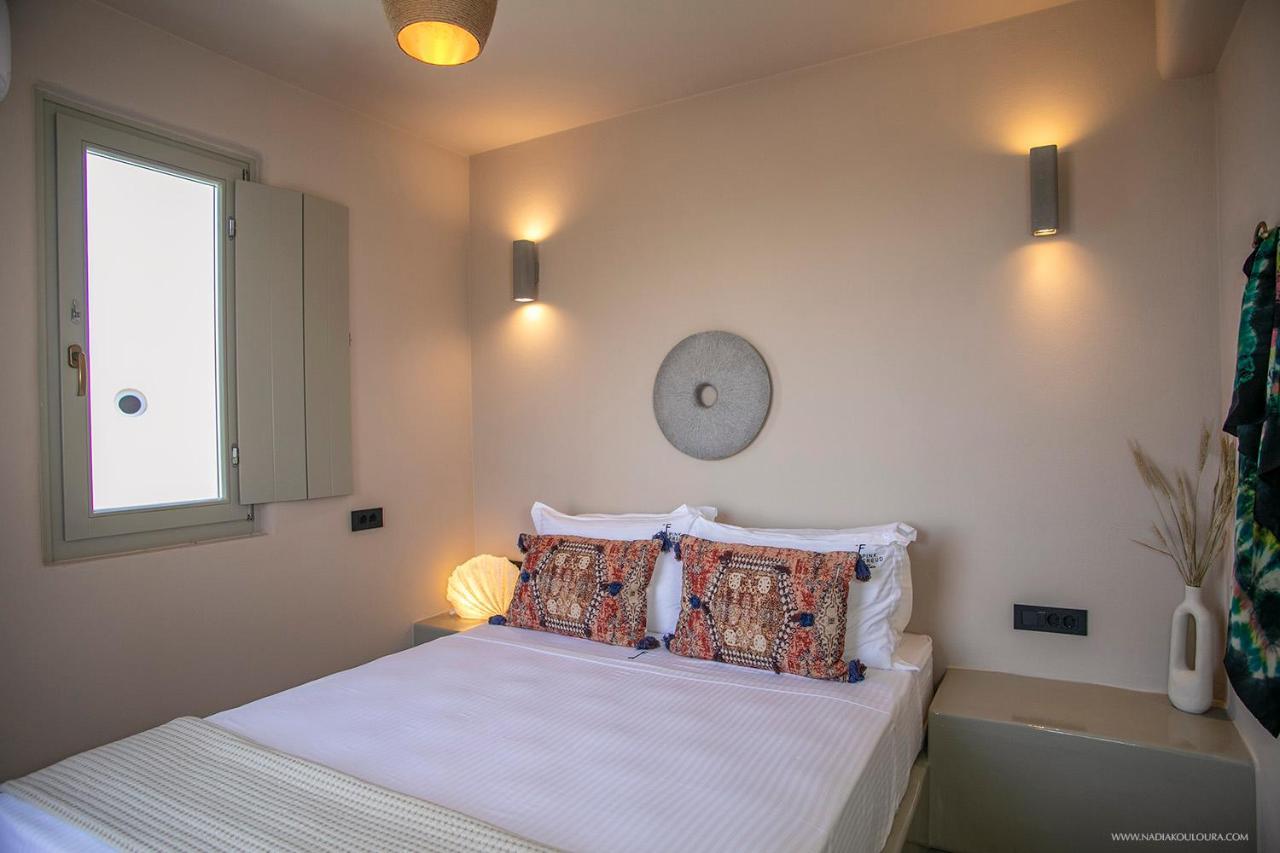 Pink Freud Villas Santorini Oía Zewnętrze zdjęcie