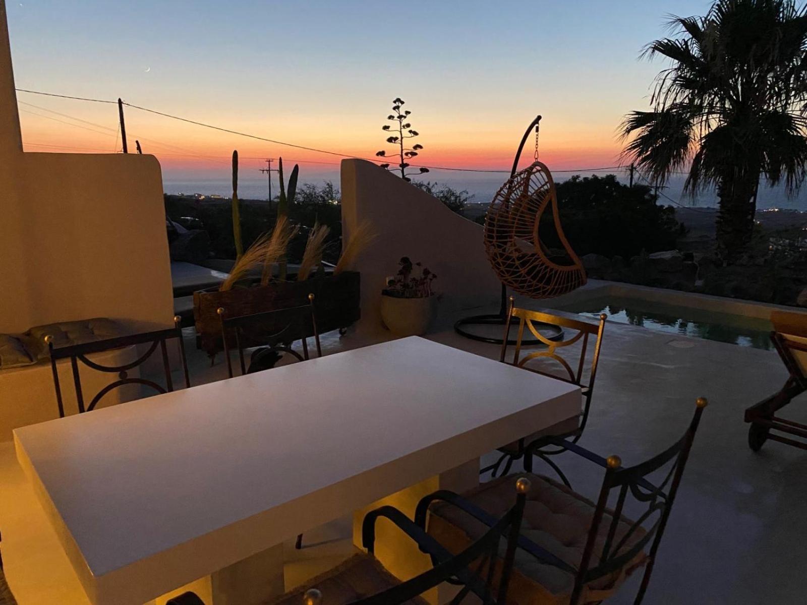 Pink Freud Villas Santorini Oía Zewnętrze zdjęcie